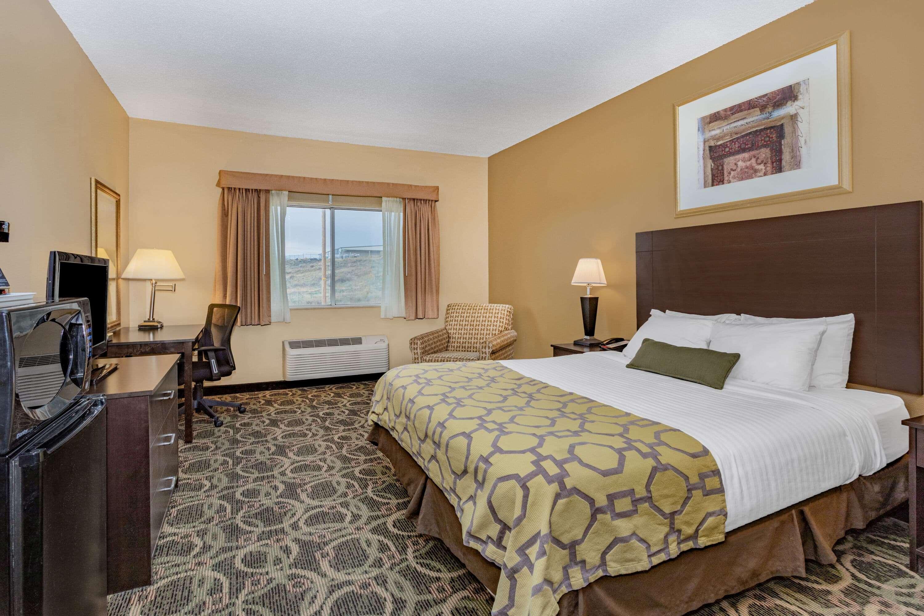 Отель Baymont By Wyndham Casper East Evansville Экстерьер фото